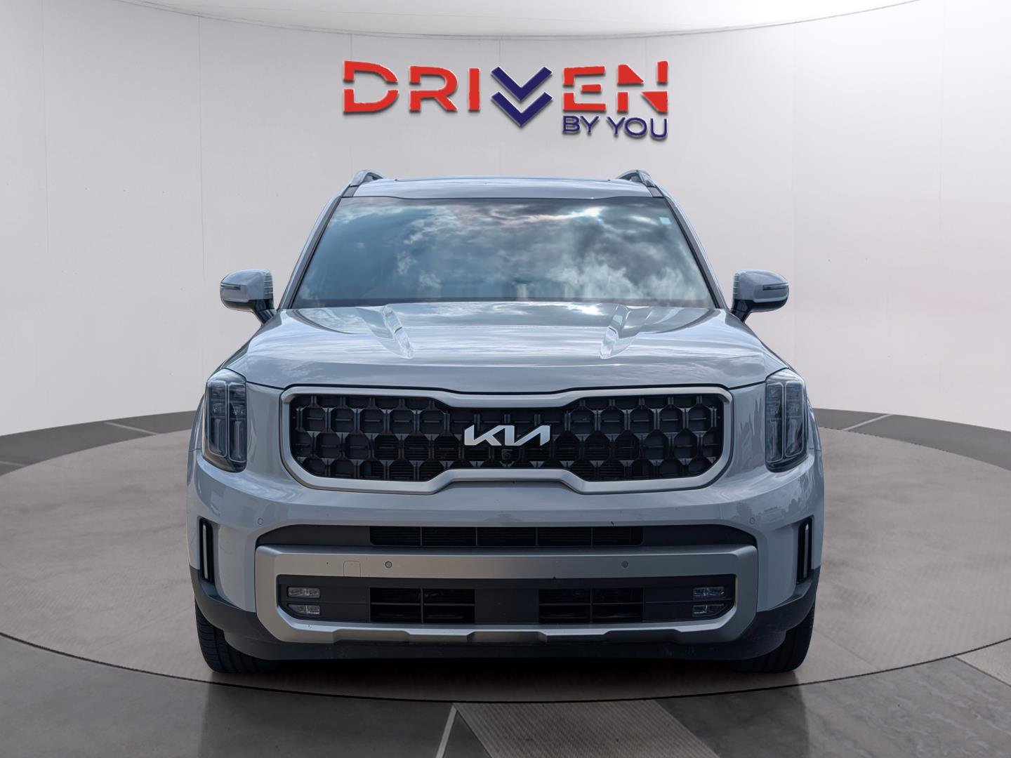 Used 2023 Wolf Gray Kia SX X-Line image 8