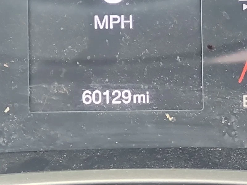 Used 2019 Black Jeep Latitude image 7