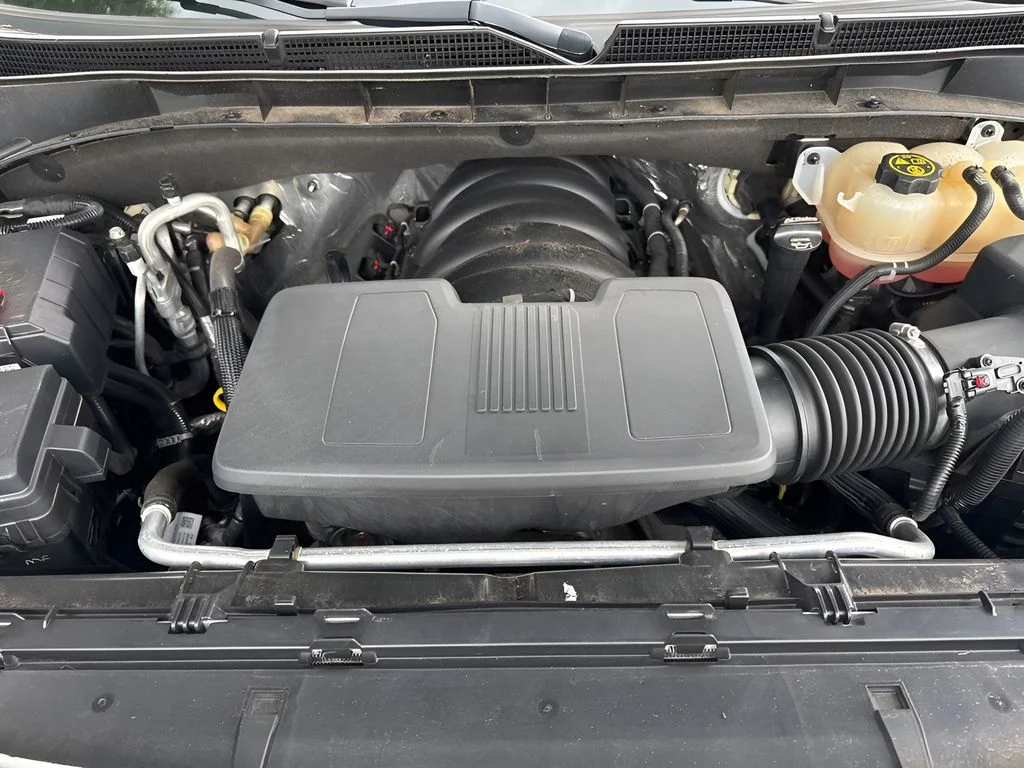Used 2023 White GMC Denali Ultimate image 11