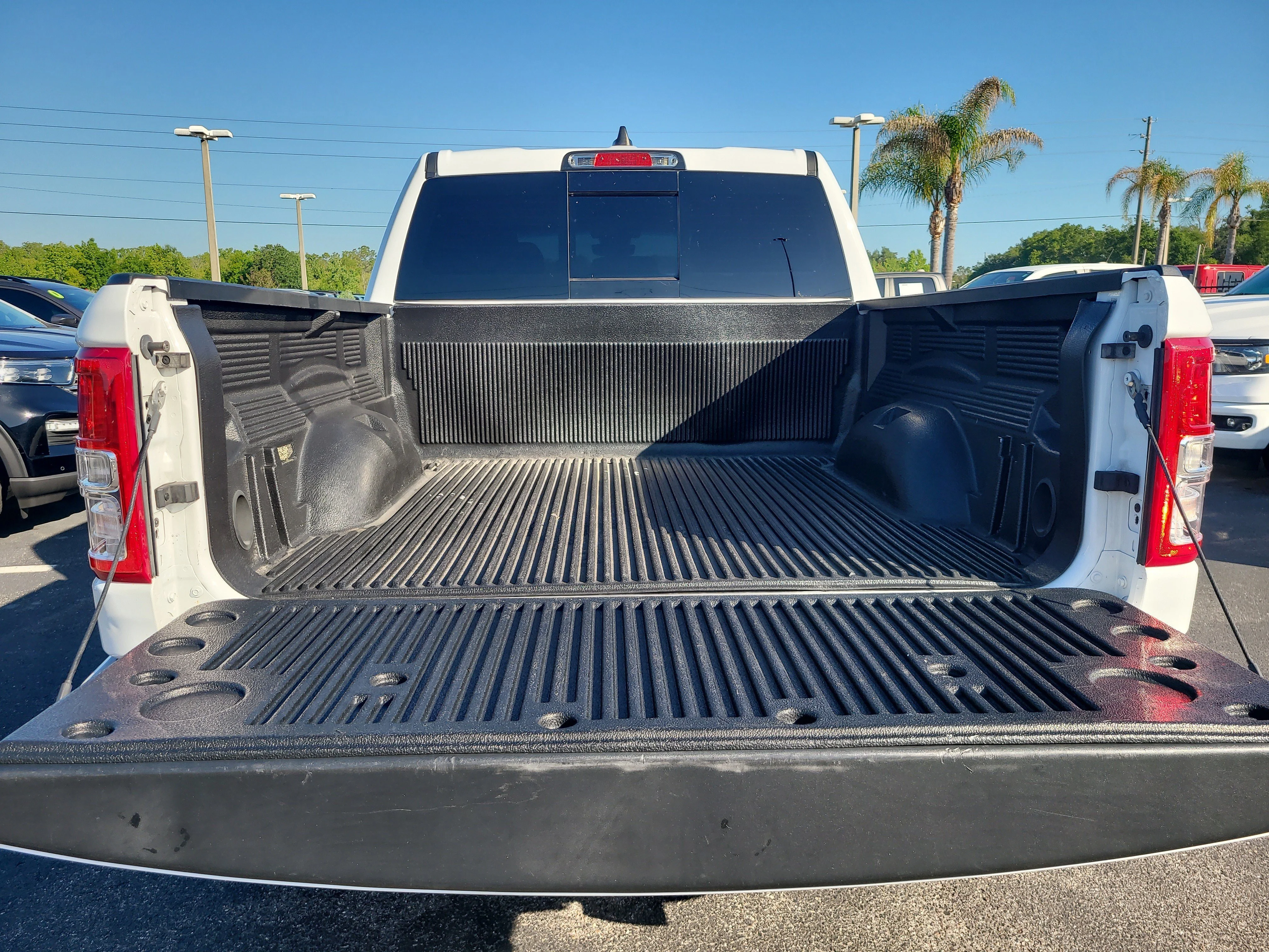 Used 2022 Bright White Clearcoat Ram Big Horn image 8