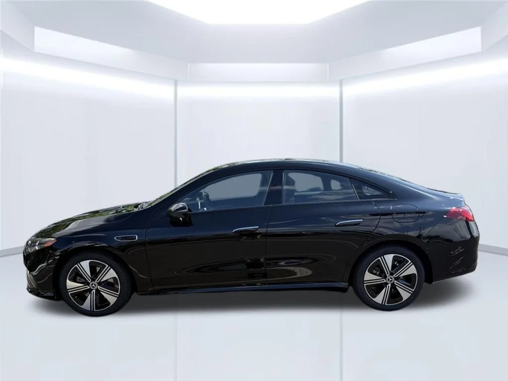 New 2027 Night Black Mercedes-Benz CLA 220 image 40