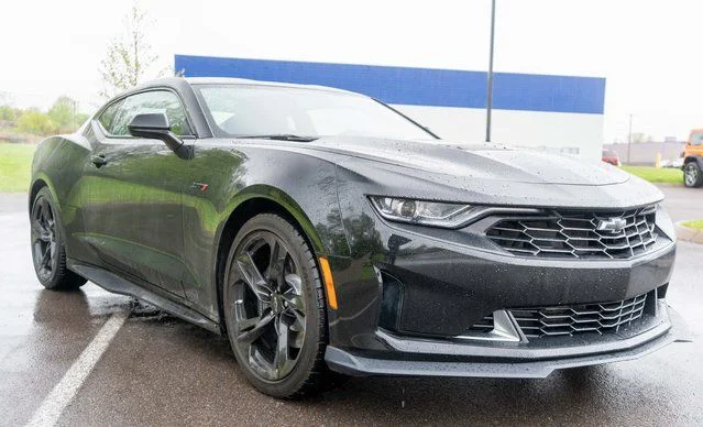 Used 2023 Black Chevrolet LT1 image 4