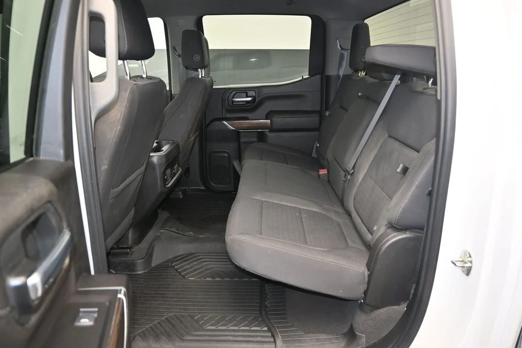 Used 2022 White Chevrolet RST image 16