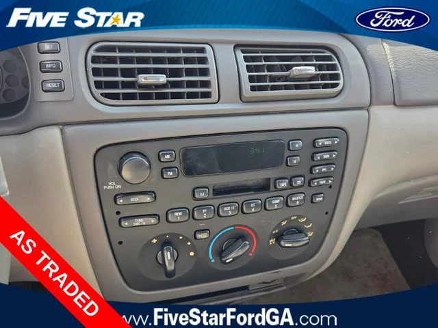 Used 2005 Green Ford SE image 18