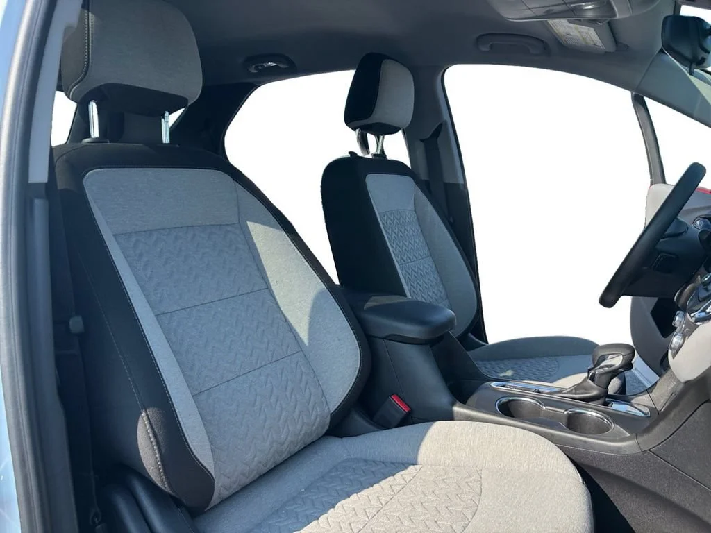 Used 2023 Summit White Chevrolet LS image 25
