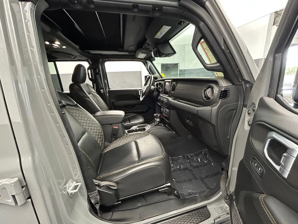 Used 2022 Sting-Gray Clearcoat Jeep Unlimited Sahara High Altitude image 46