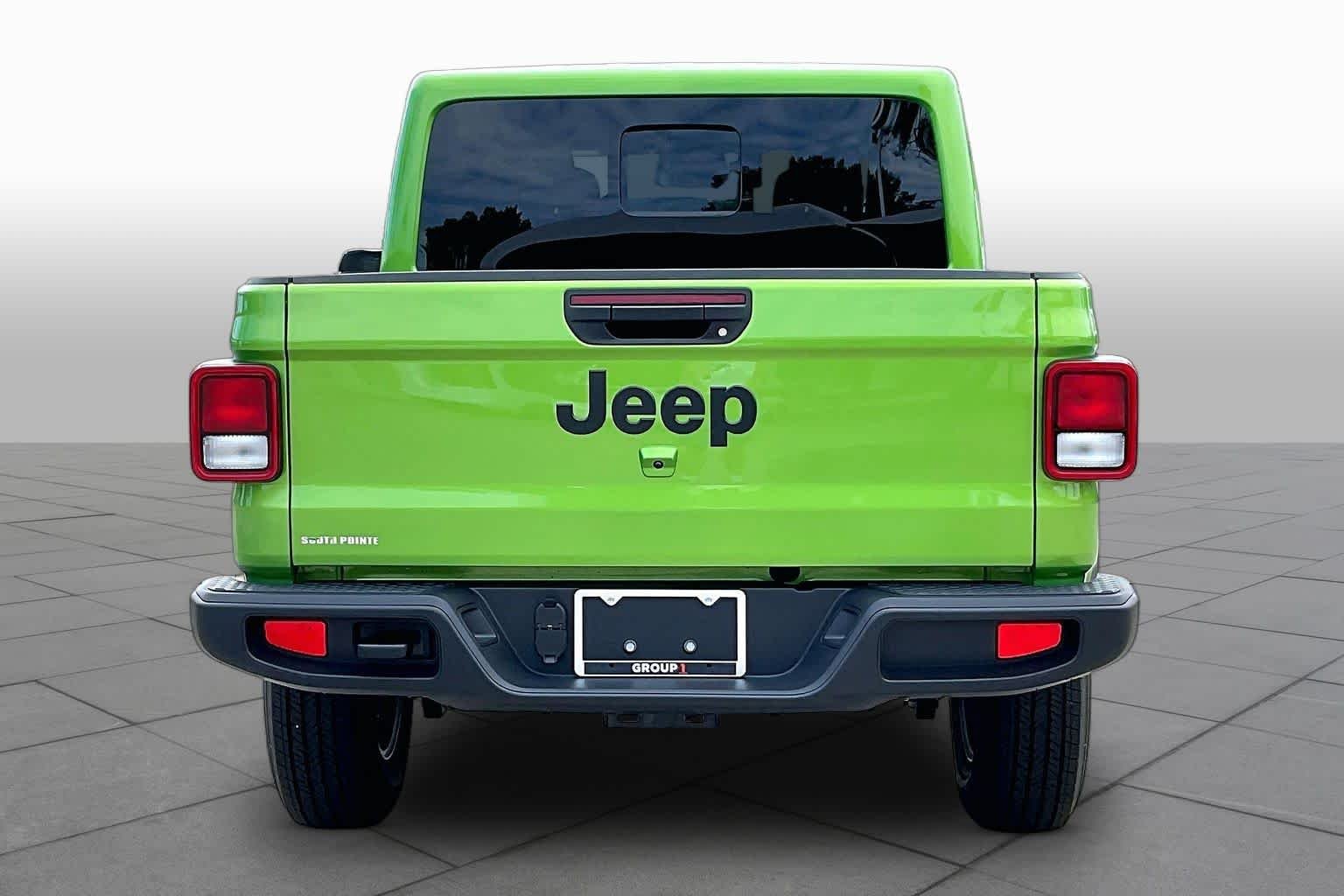New 2026 Mojito Exterior Paint Jeep Sport S image 4