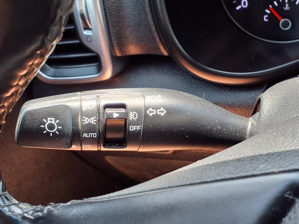 Used 2019 Brown Kia EX image 22