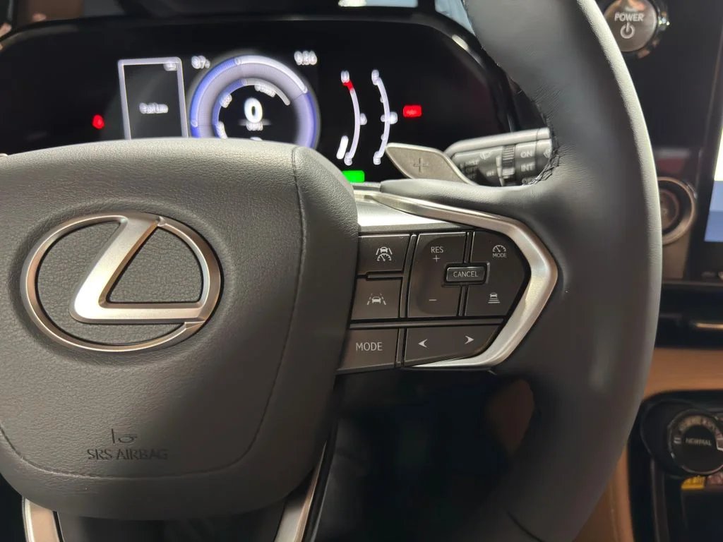 New 2026  Lexus 350h Base image 17