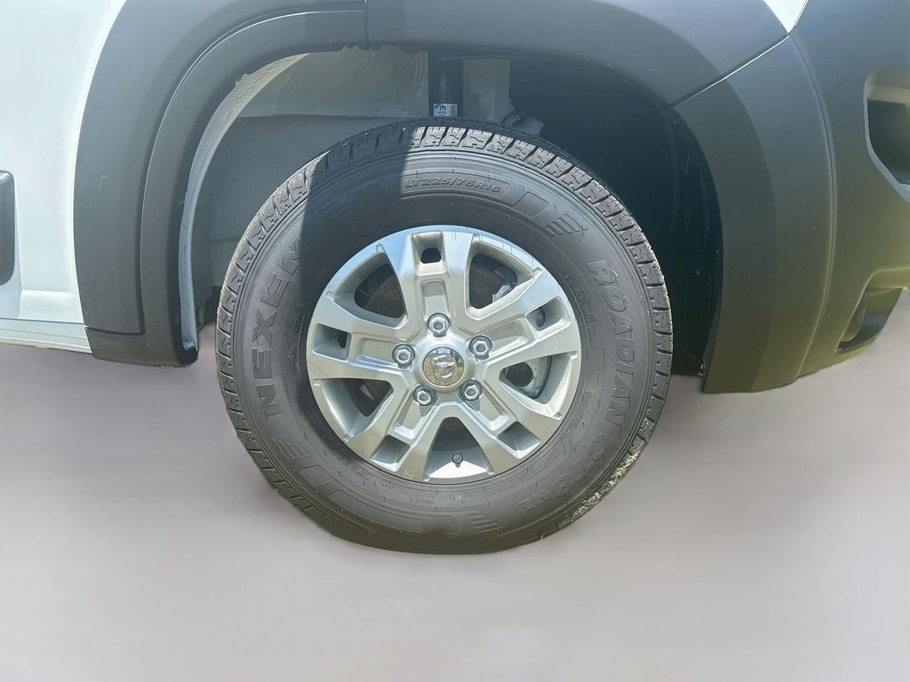 Used 2025 Bright White Clearcoat Ram 14