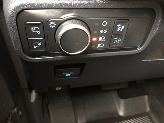 Used 2022 Oxford White Ford Wildtrak image 23