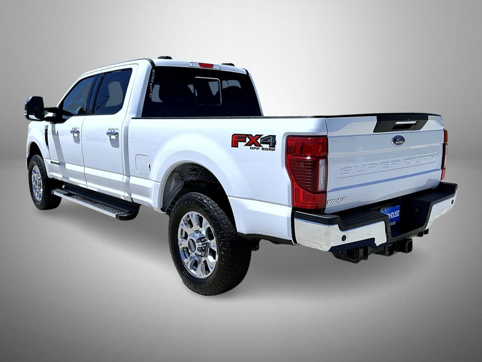 Used 2022 White Ford Lariat image 7