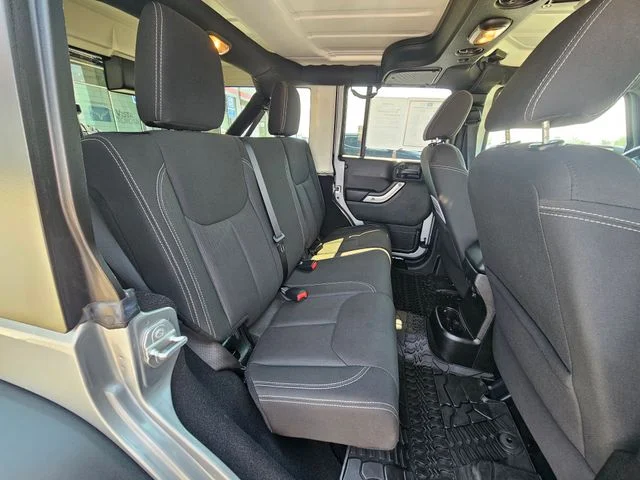 Used 2017 Billet Silver Metallic Jeep Unlimited Rubicon image 24