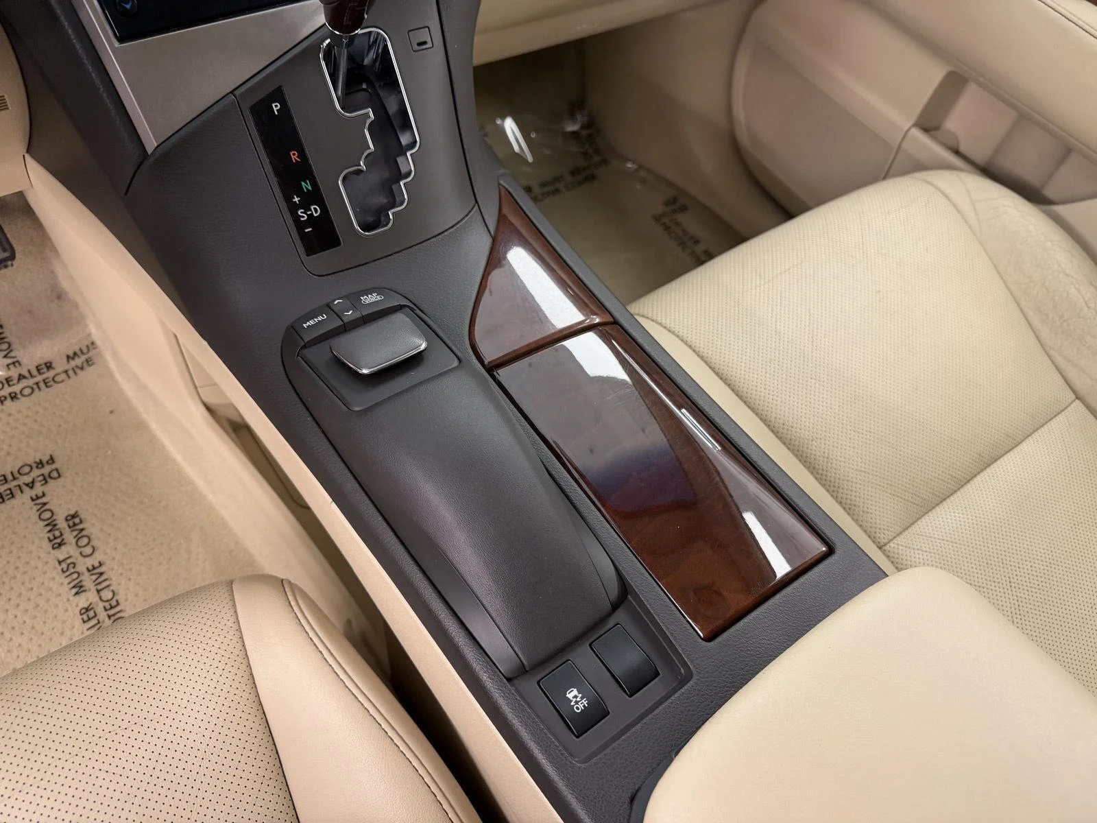 Used 2013 Satin Cashmere Metallic Lexus Base image 16