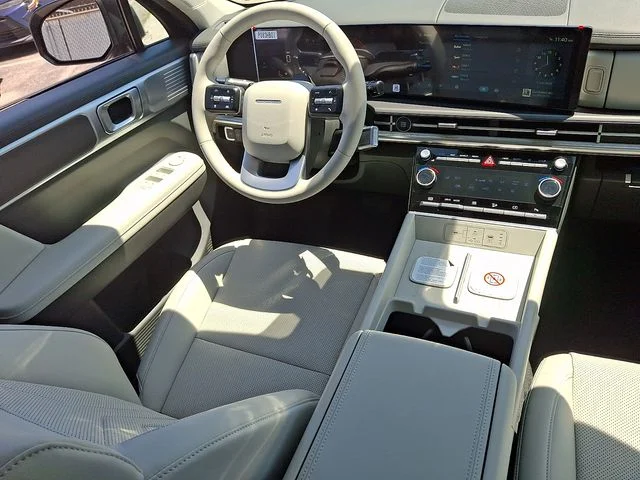 New 2026 Black Hyundai SEL image 9