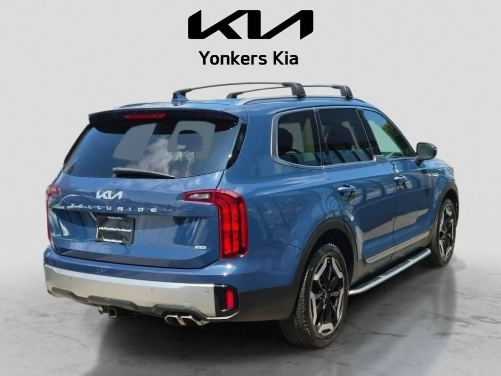 Used 2023 Black Kia S image 6