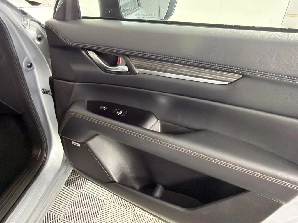 Used 2020 Sonic Silver Metallic Mazda Grand Touring image 19