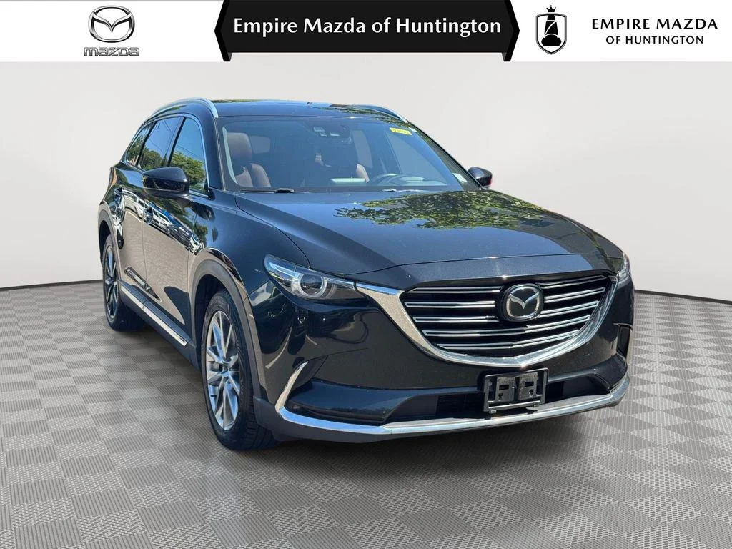 2017 Mazda CX-9 Signature AWD's photo