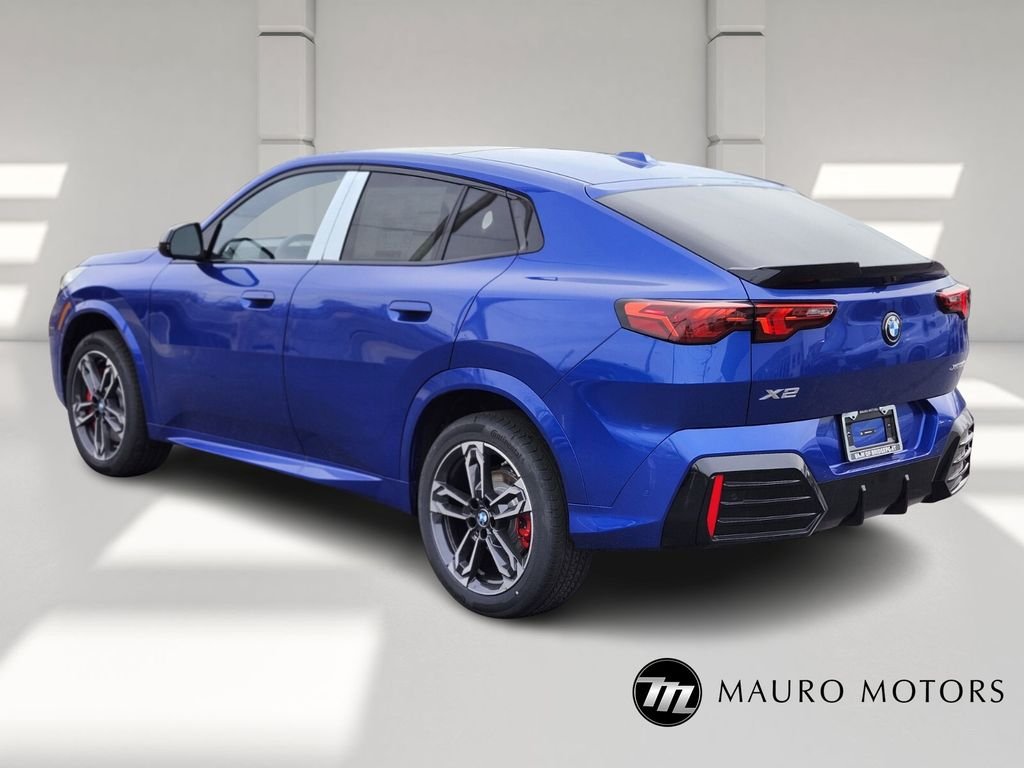 Used 2026 Blue BMW xDrive28i image 5