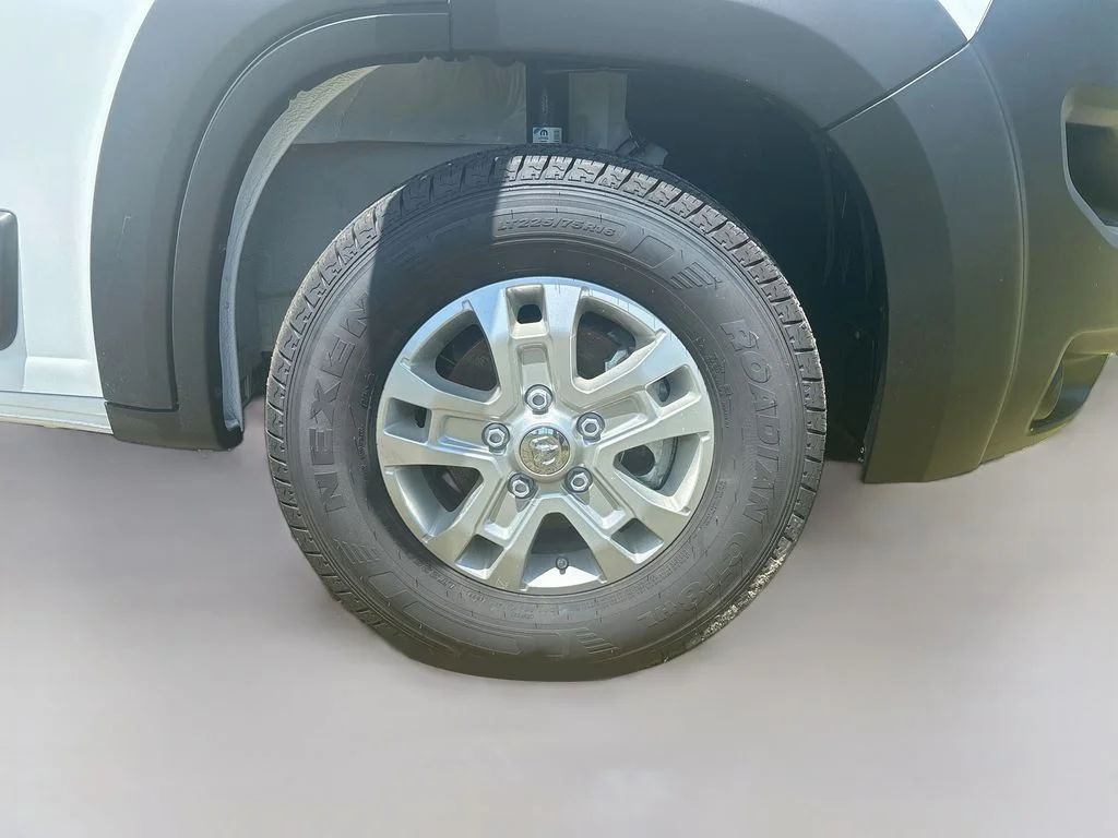 Used 2025 White Ram 14