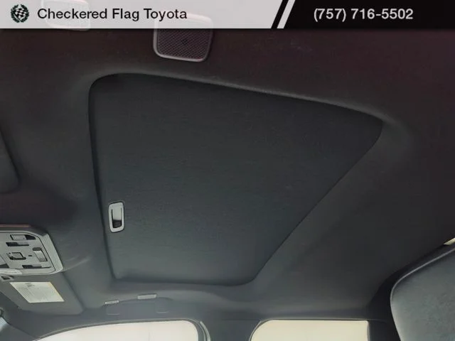 2025 Toyota Tacoma Limited - Photo 16