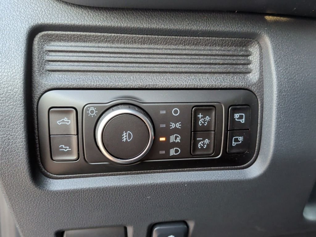 New 2026 Carbonized Gray Metallic Ford F-250® Platinum® image 16