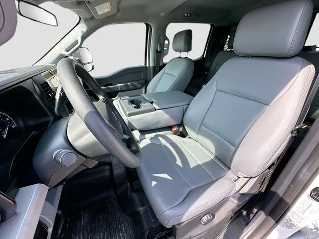 New 2026 Oxford White Ford XL image 14