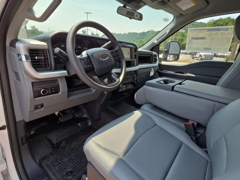 New 2026 White Ford XL image 18