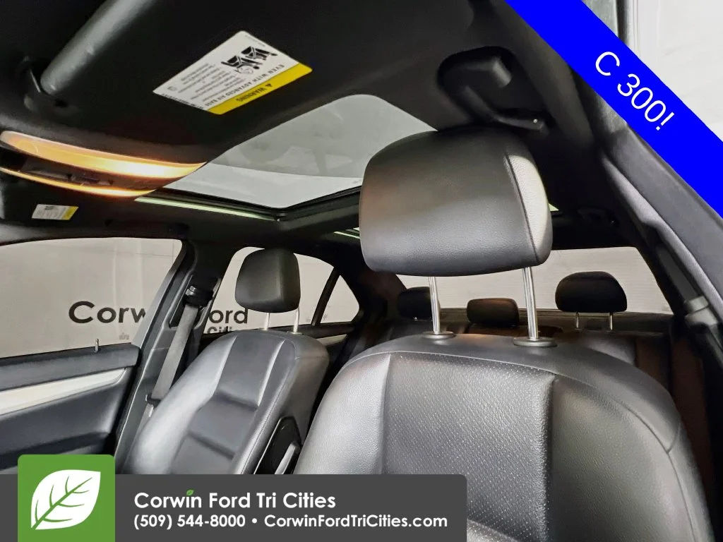 Used 2014 Polar White Mercedes-Benz C 300 image 25