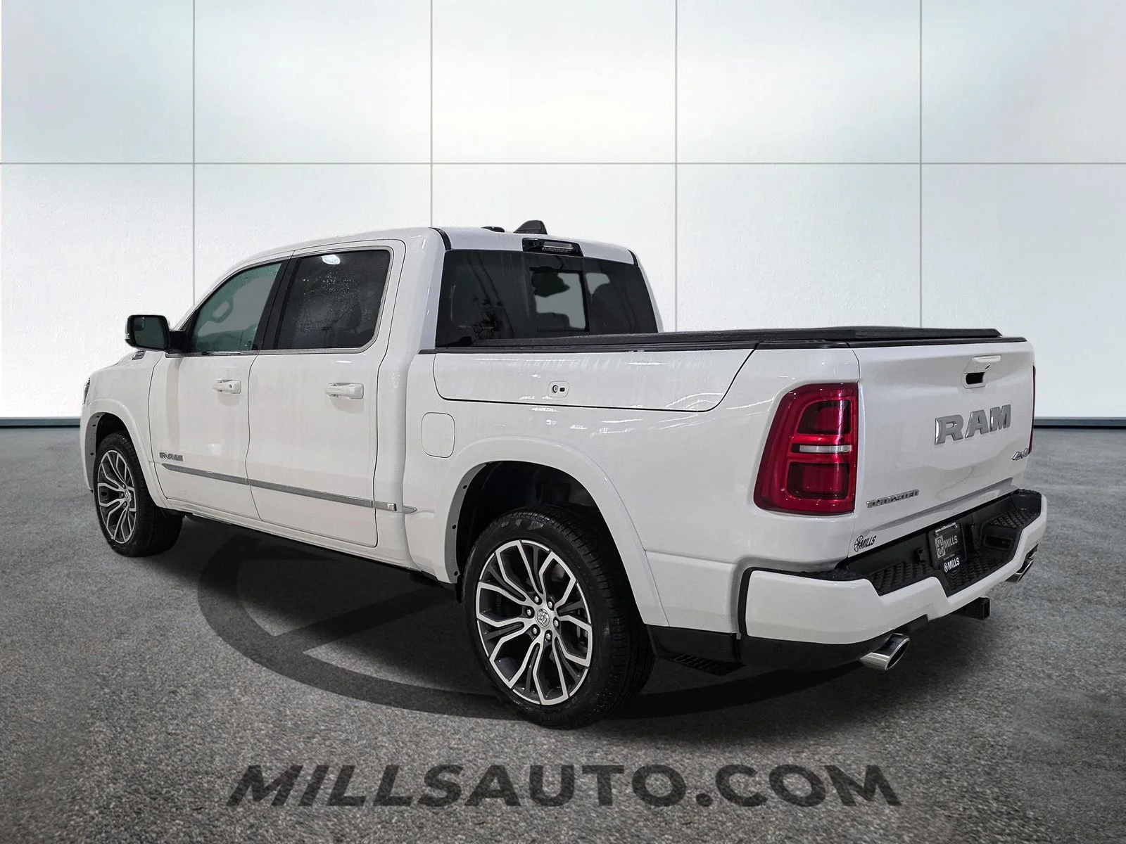 New 2026 Ivory White Tri-Coat Pearl-Coat Exterior Paint RAM Tungsten image 4