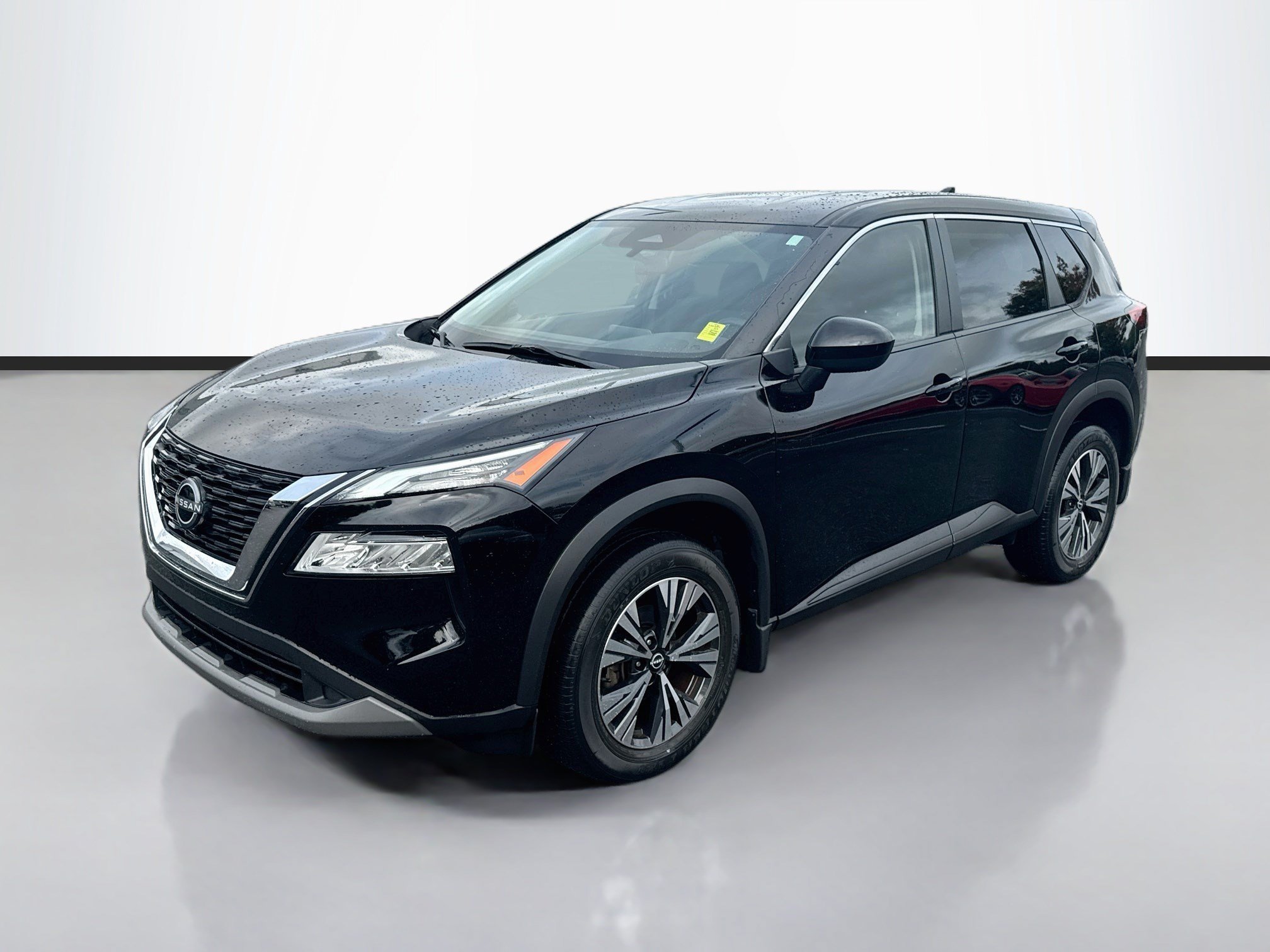 Used 2023 Super Black Nissan SV image 3