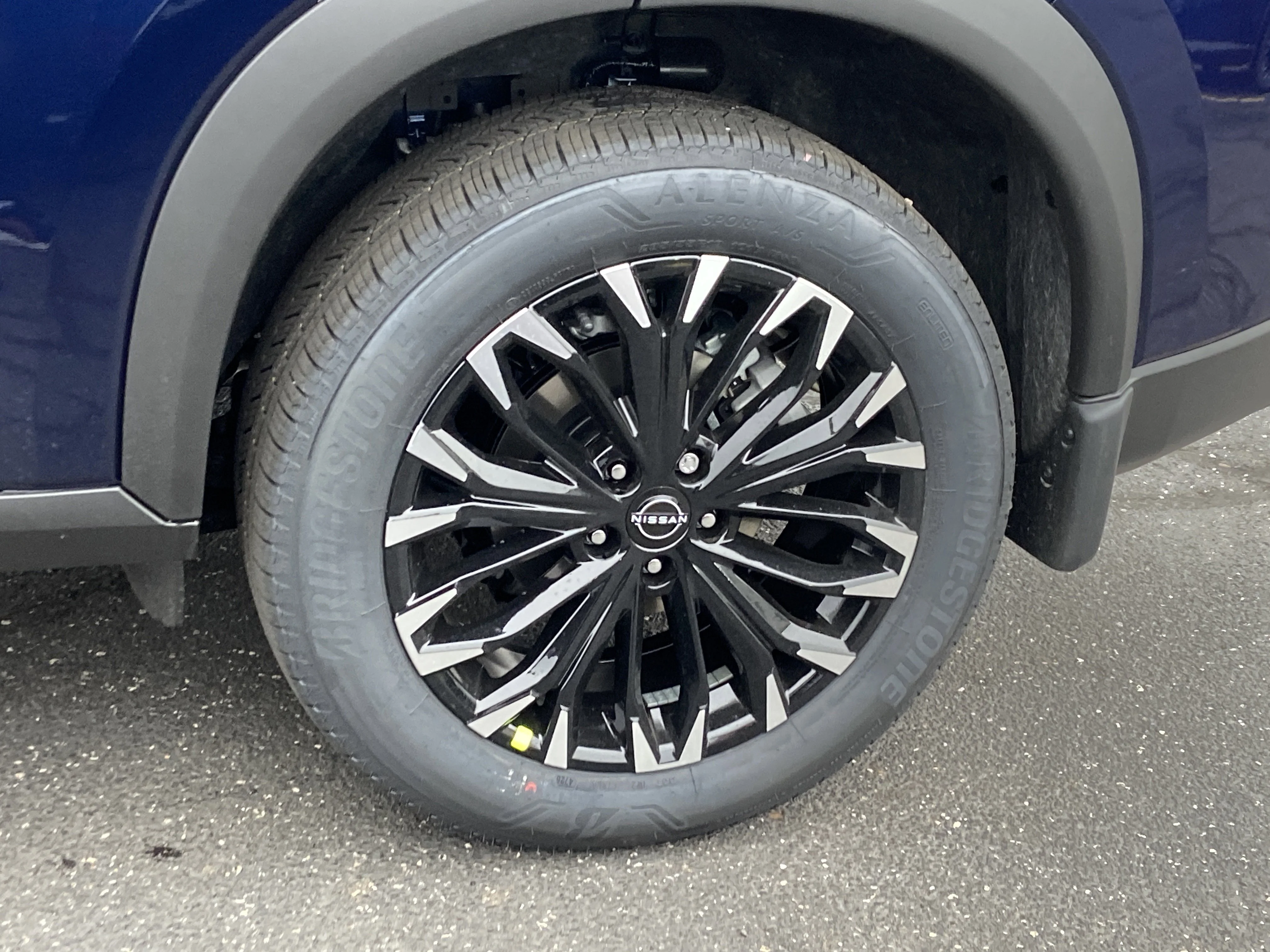 New 2026 Deep Ocean Blue Pearl Nissan Dark Armor image 9