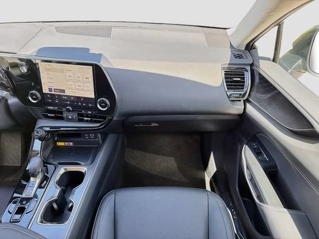 Certified Used 2025 ATOMIC SILVER Lexus NX 250 image 18