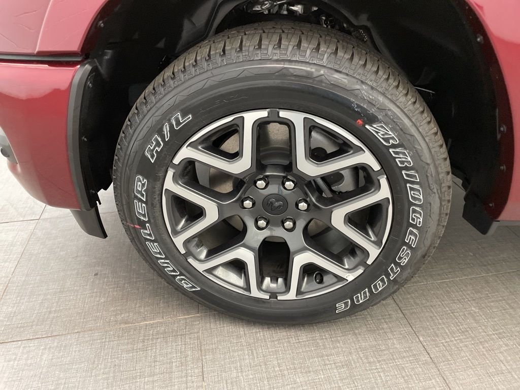 2026 RAM 1500 Laramie - Photo 10