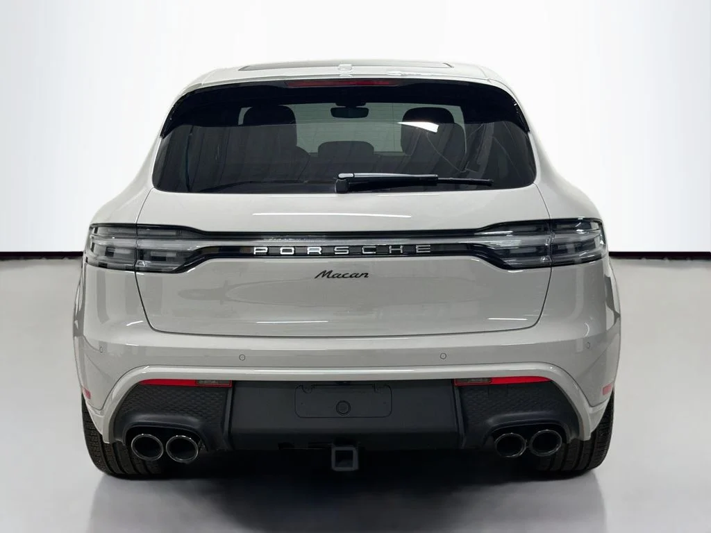 Certified Used 2025  Porsche  image 10