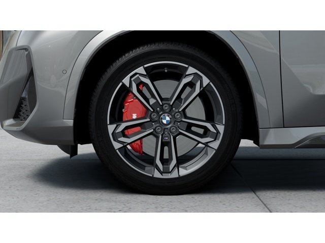 New 2026 Space Silver Metallic BMW xDrive28i image 7