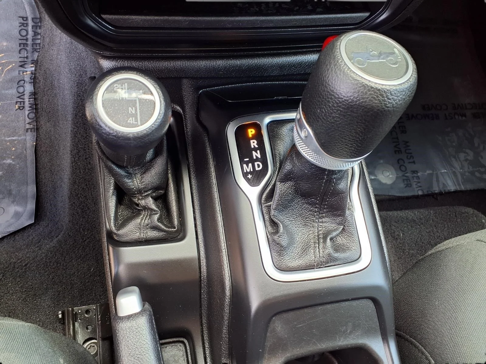 Used 2020 White Jeep Sport S image 19