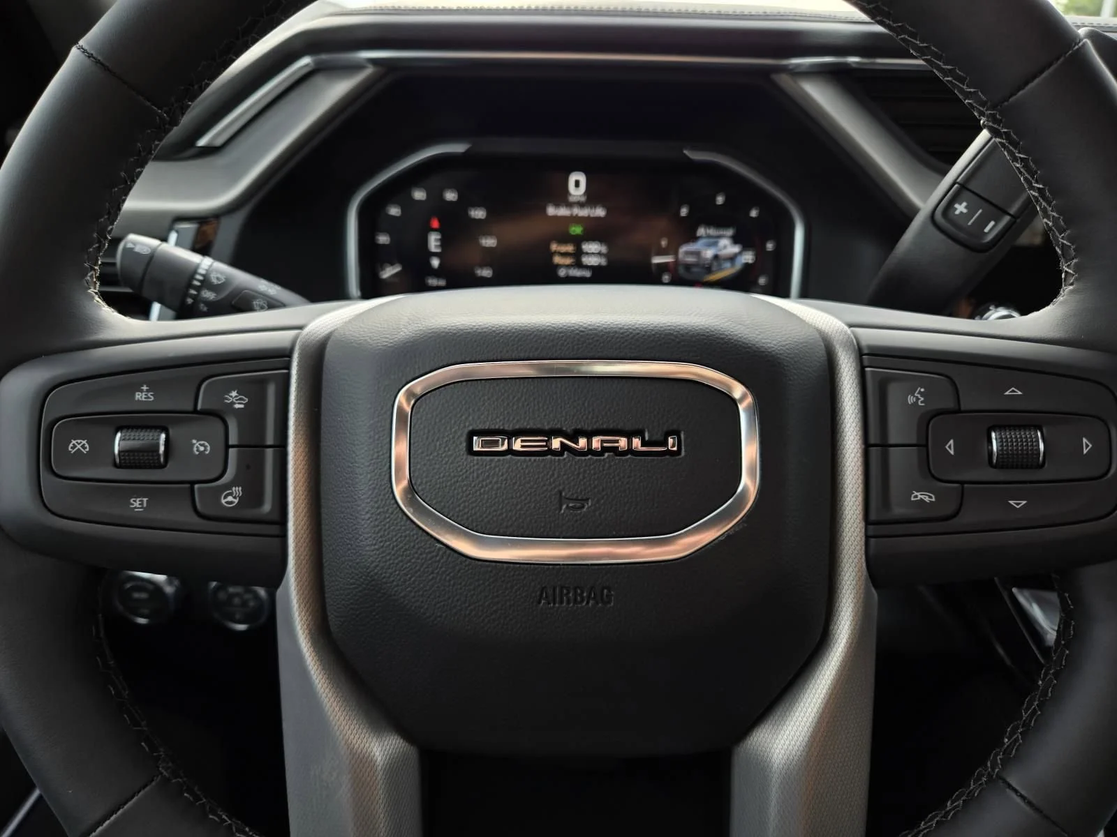 2026 GMC Sierra 2500HD Denali - Photo 12