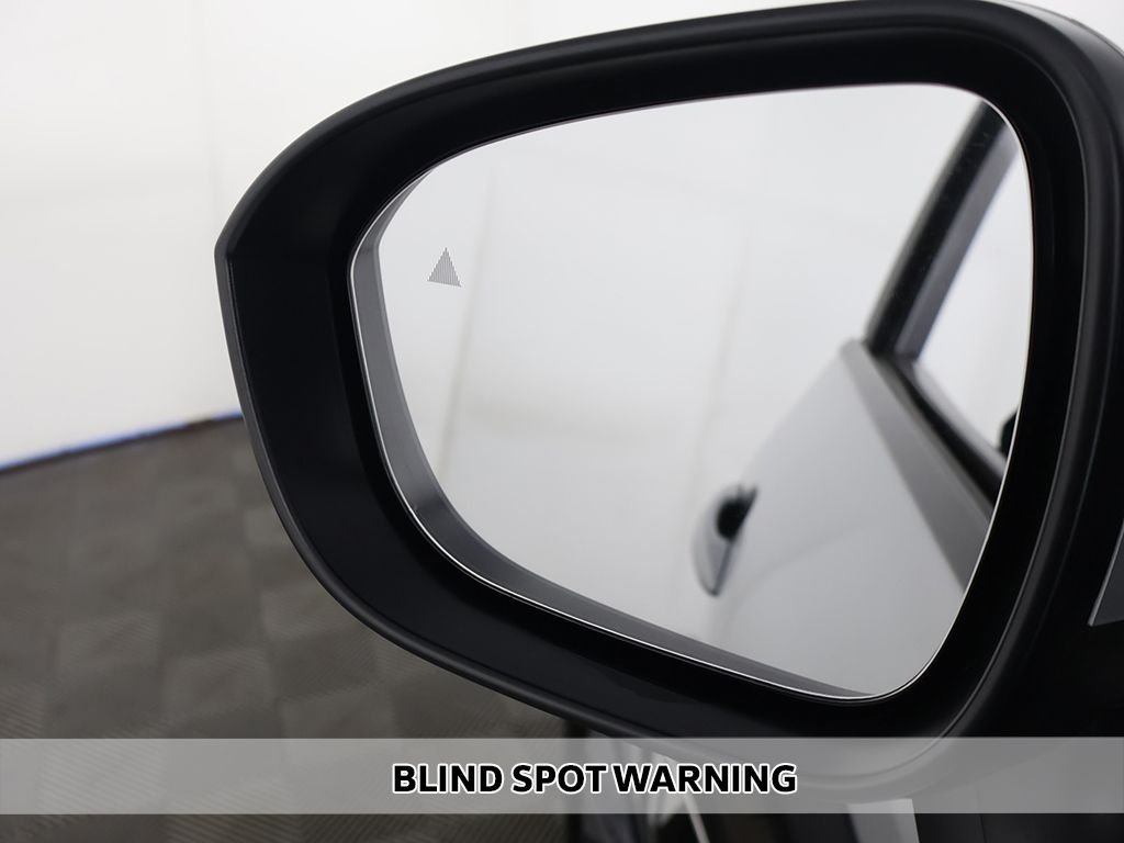 Used 2023 Silver Nissan SV image 4