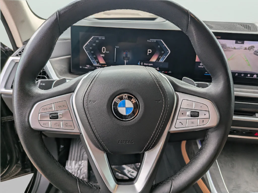 Used 2024 Black BMW xDrive40i image 26