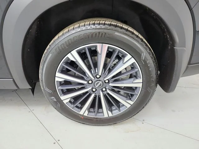 New 2026 Black Nissan Platinum image 58