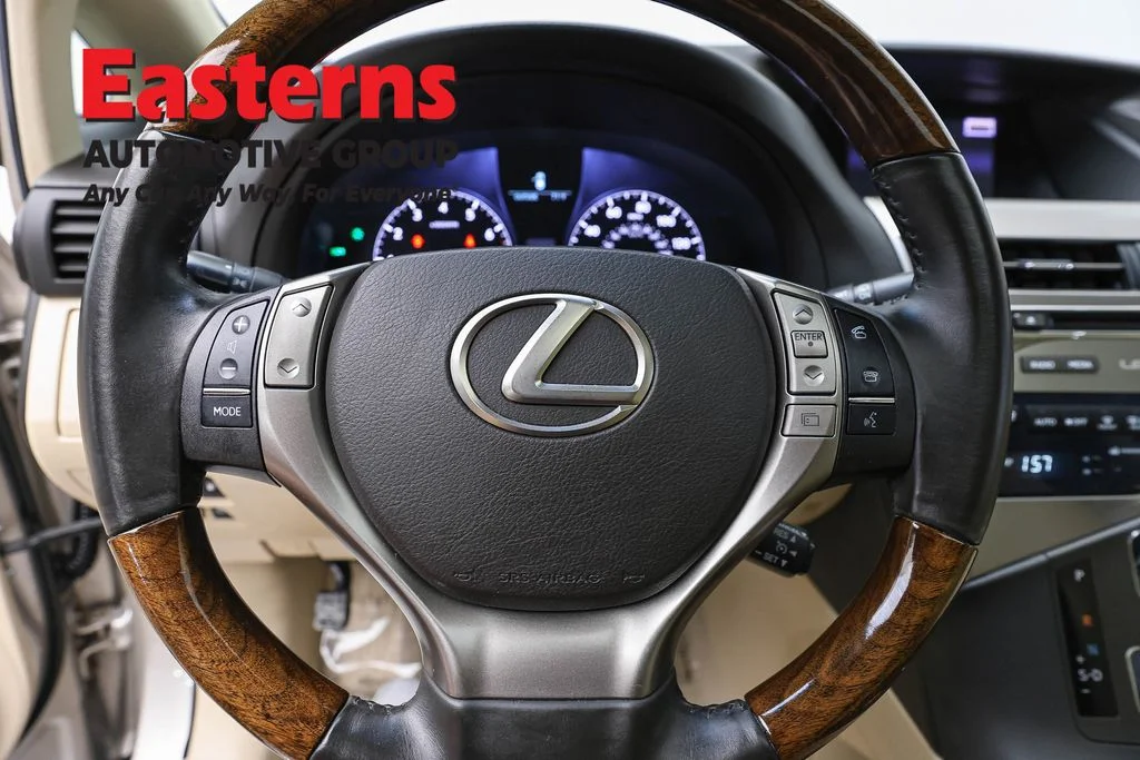 Used 2015 Beige Lexus 350 image 10