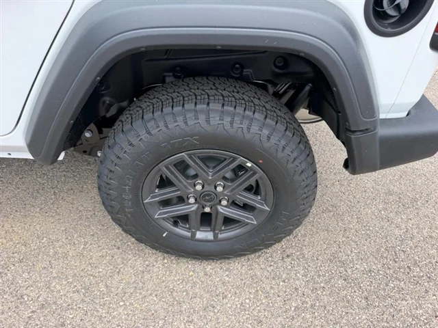 New 2026 Bright White Clearcoat Jeep Sport RHD image 7