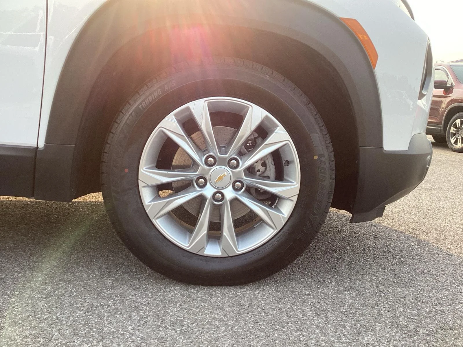 Used 2022 Summit White Chevrolet LS image 9