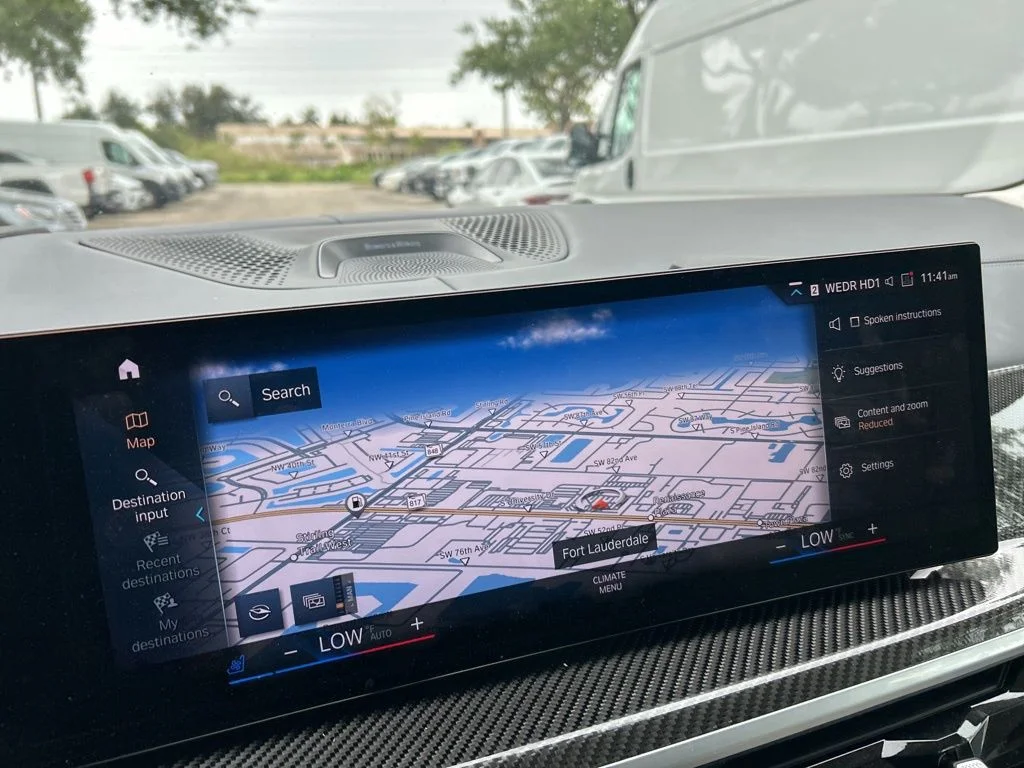 Used 2023 Blue BMW M60i image 22