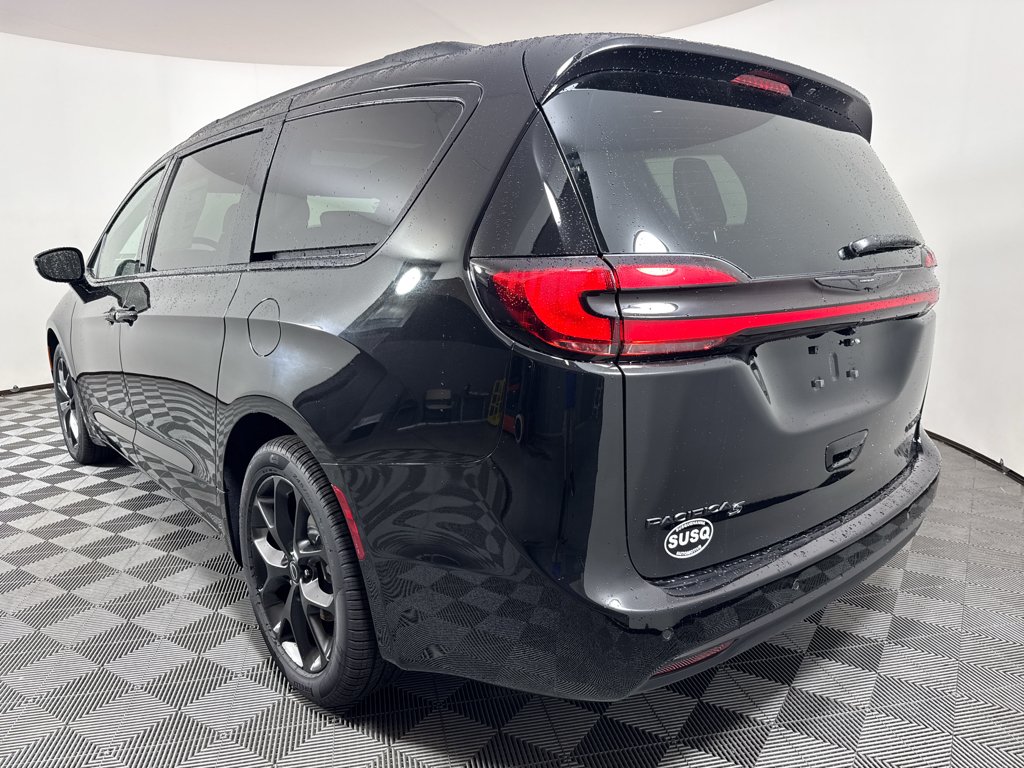 2026 Chrysler Pacifica Limited - Photo 21