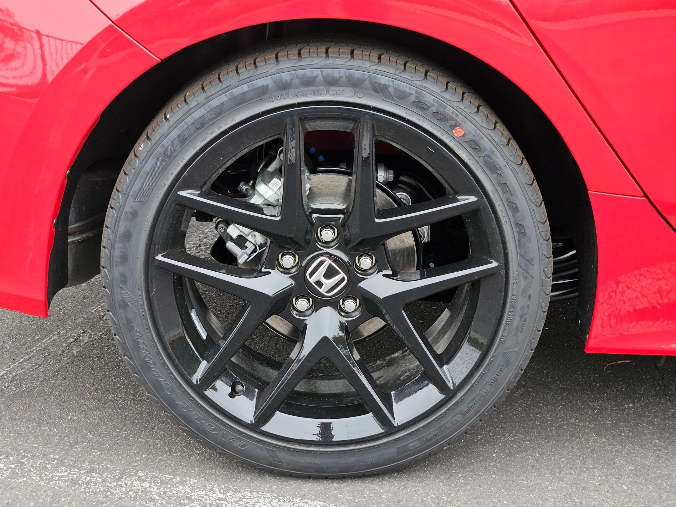 2025 Honda Civic Hatchback Sport - Photo 12