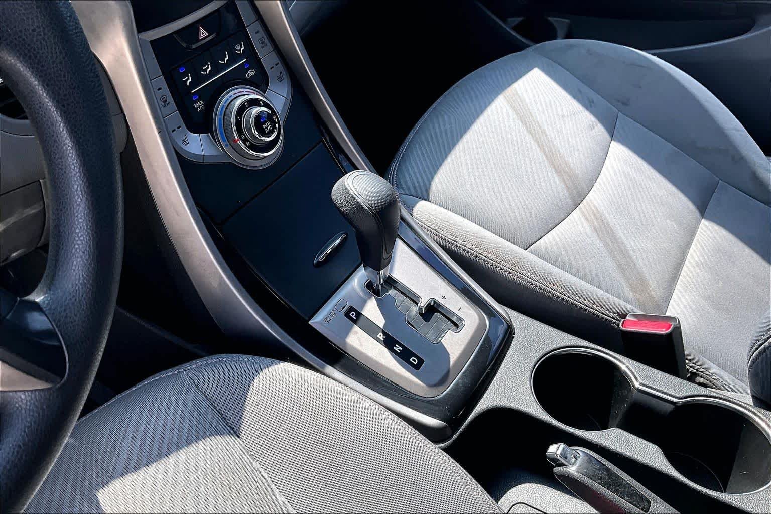 Used 2013 Phantom Black Metallic Hyundai GLS image 13