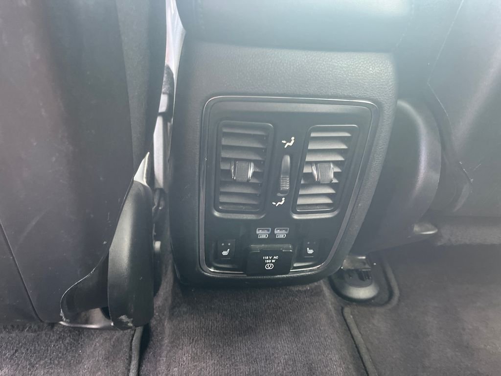 Used 2018 Black Jeep Limited image 27