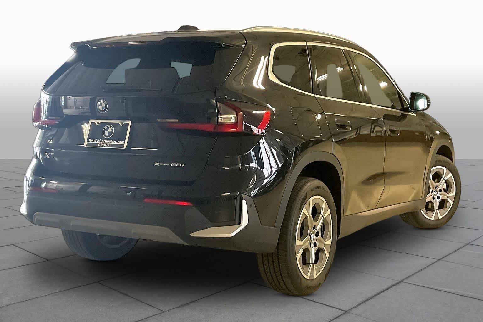 2023 BMW X1 28i - Photo 12